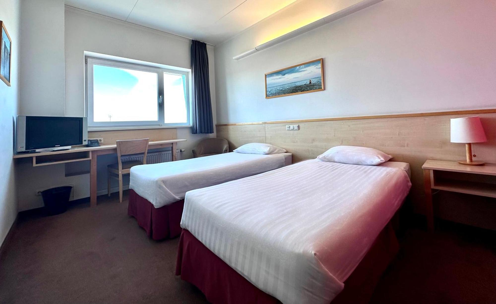 Green Park Hotel Κλαϊπέντα Εξωτερικό φωτογραφία