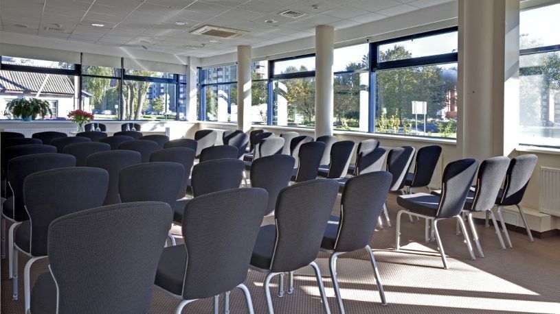 Green Park Hotel Κλαϊπέντα Εξωτερικό φωτογραφία